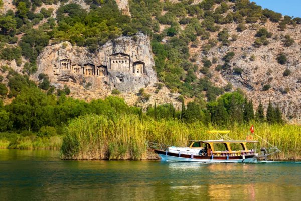 Dalyan & Turtle Beach & Mud Bath Tour