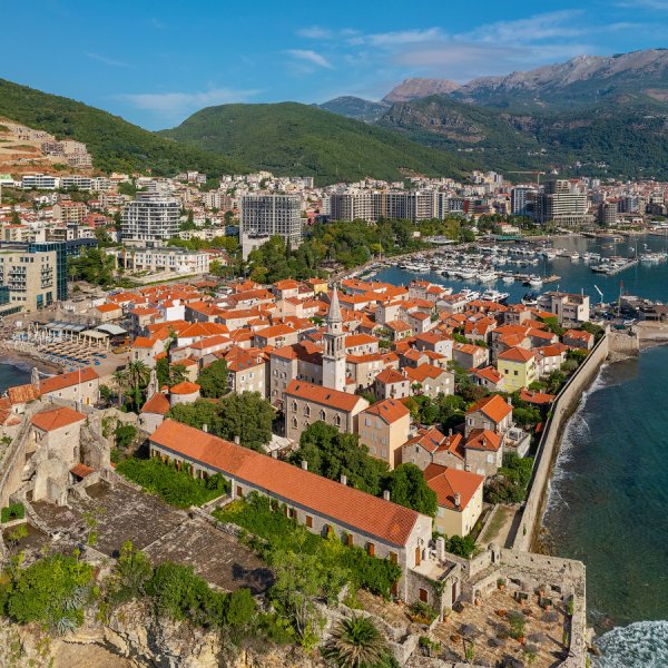 YILBAŞI ÖZEL VİZESİZ BUDVA TURU