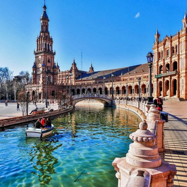 TÜRK HAVA YOLLARI İLE MALAGA(4 GÜN), GRANADA, SEVILLA, RONDA